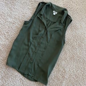 Green Sleeveless Blouse